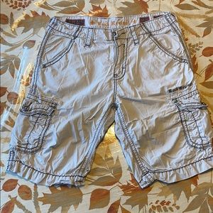 Men’s Rock Revival shorts 34/24